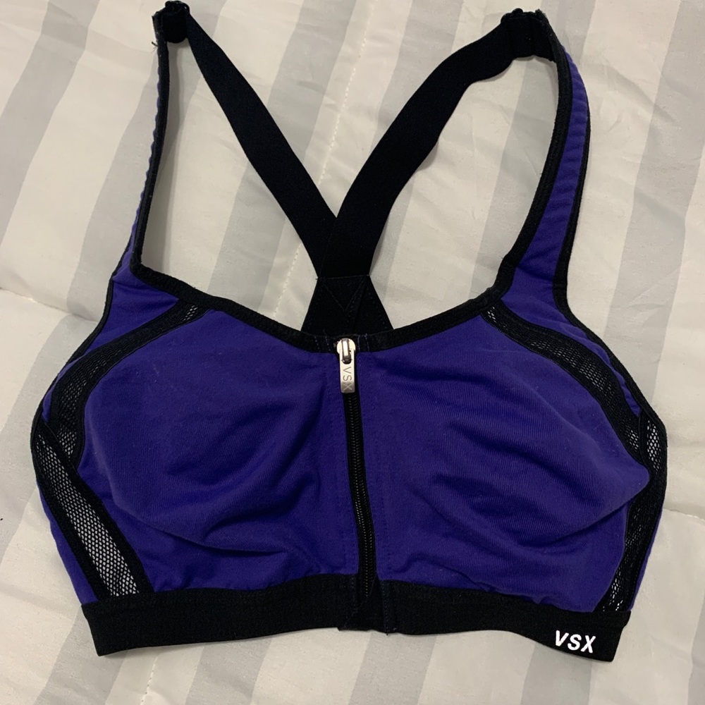 VSX front zip wireless sports bra